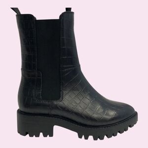 Design Lab Black Croc-Embossed Chelsea Boot